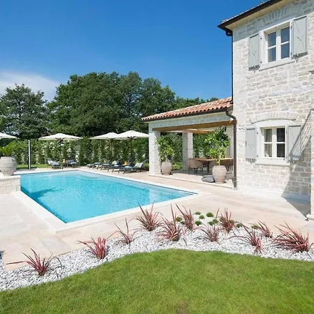 Vacay Elena With Pool Villa Ladici